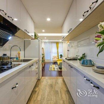 懒悠悠精品民宿(上海瑞金二路店)酒店提供图片