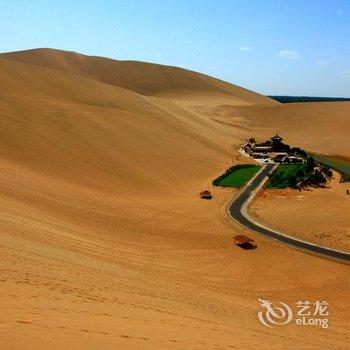 敦煌去哪儿沙漠露营基地酒店提供图片