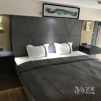 广州薰衣草之家(广州汉溪长隆地铁站奥园店)酒店提供图片