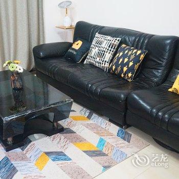 广州桃子姑娘公寓(海月路分店)酒店提供图片