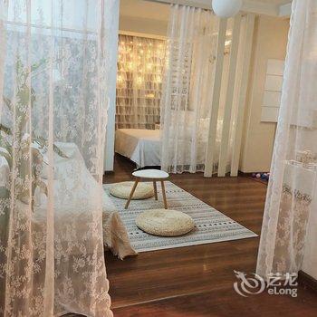 重庆小齐齐公寓酒店提供图片