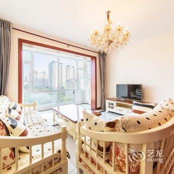 青岛途悦豪华度假公寓(崂山风景区小河东馨苑)(生态美术馆分店)酒店提供图片