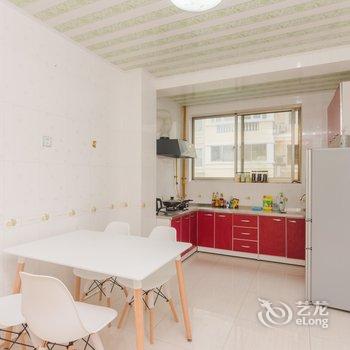 青岛快乐租公寓(香港东路分店)酒店提供图片