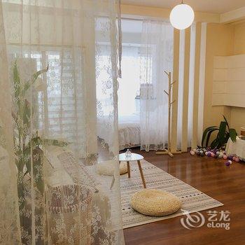 重庆小齐齐公寓酒店提供图片