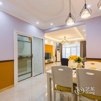 雾都江间居公寓(重庆南滨路景区店)酒店提供图片