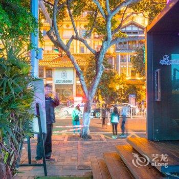 重庆山坞·18号公寓(重庆大轰炸惨案遗址分店)酒店提供图片