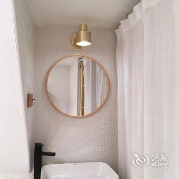 广州Oneday设计师民宿(飞虎队分店)酒店提供图片