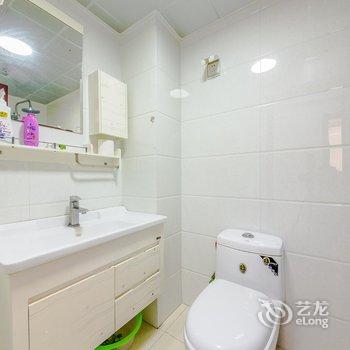 青岛文艺清新咖啡公寓(普集支路分店)酒店提供图片