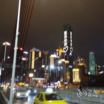 重庆市解放碑嘉陵江对面江北嘴小乔民宿酒店提供图片