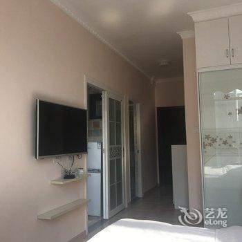 重庆市解放碑嘉陵江对面江北嘴小乔民宿酒店提供图片