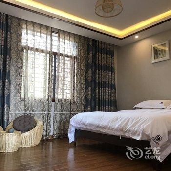 普者黑叁涧庭院民宿酒店提供图片
