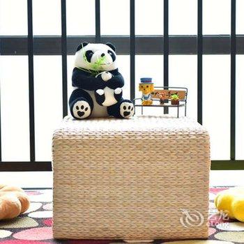 成都熙熙小屋(马鞍山烈士墓分店)酒店提供图片