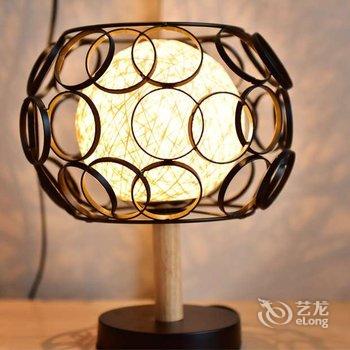 成都熙熙小屋(马鞍山烈士墓分店)酒店提供图片