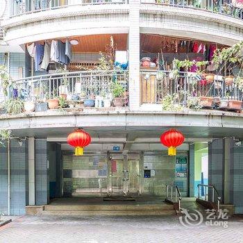 重庆Locals路客·重庆渝中A71舍公寓(江海轩度假村分店)酒店提供图片