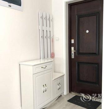 青岛蓝蓝姐公寓(南港一号线分店)酒店提供图片