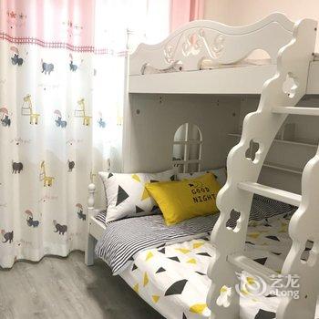 青岛蓝蓝姐公寓(南港一号线分店)酒店提供图片