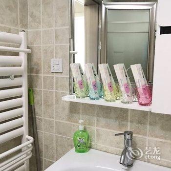 青岛蓝蓝姐公寓(南港一号线分店)酒店提供图片