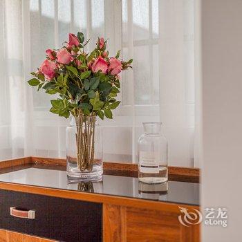 西安Locals路客·西安雁塔A17舍公寓(与西影路分店)酒店提供图片