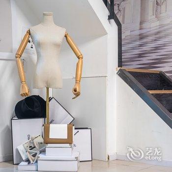 成都幸福衣标签大成二楼AB天桥1号(00141490)公寓(古大圣慈寺分店)酒店提供图片