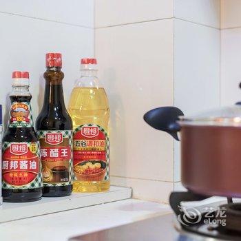 广州路客精品民宿BB5670酒店提供图片