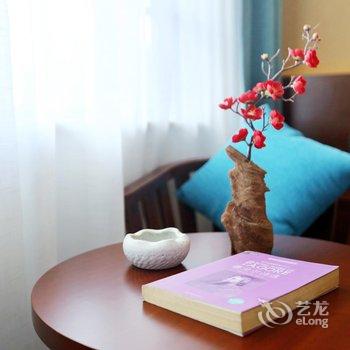 溪畔女儿家客栈(张家界千古情店)酒店提供图片