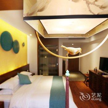 溪畔女儿家客栈(张家界千古情店)酒店提供图片