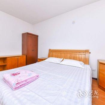 青岛金沙滩啤酒城家庭公寓(南营村分店)酒店提供图片