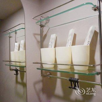 重庆超友好热情房东公寓酒店提供图片