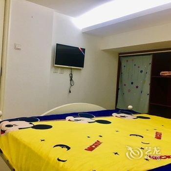 sunnywang0809公寓(上海周祝公路店)酒店提供图片