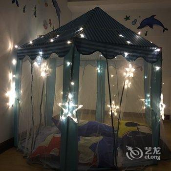 sunnywang0809公寓(上海周祝公路店)酒店提供图片