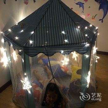 sunnywang0809公寓(上海周祝公路店)酒店提供图片