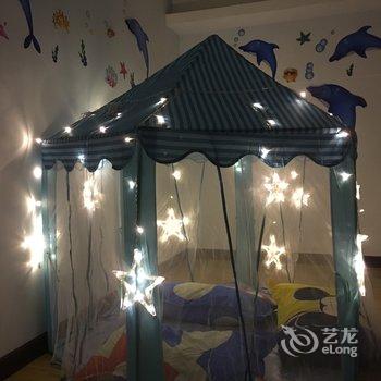 sunnywang0809公寓(上海周祝公路店)酒店提供图片