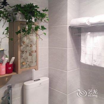 重庆何静柔公寓酒店提供图片
