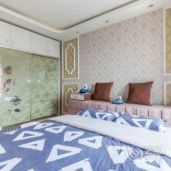 西安大雁塔大唐芙蓉园海洋馆观景三居室公寓酒店提供图片