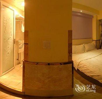 路客HOTELS(华岩寺地铁站店)酒店提供图片
