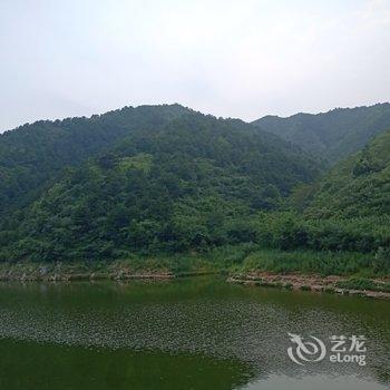 承德暑山庄后花园薰衣草民宿(老西营村分店)酒店提供图片