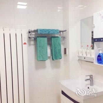 小薛公寓(青岛武夷山路公园店)酒店提供图片