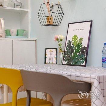 成都栖居·六月公寓(2号店)酒店提供图片