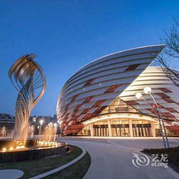 青岛东方影都-星光岛豪装民宿(石山路分店)酒店提供图片