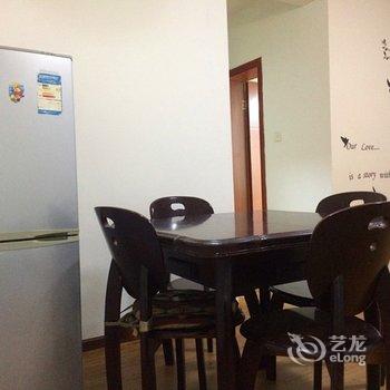 丁丁猫的小屋公寓(五福桥村分店)酒店提供图片