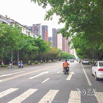 丁丁猫的小屋公寓(五福桥村分店)酒店提供图片