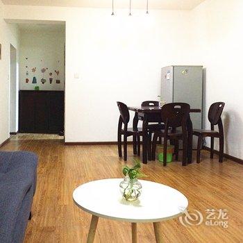 丁丁猫的小屋公寓(五福桥村分店)酒店提供图片