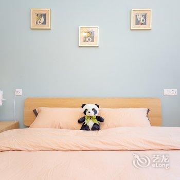 成都洛家公寓(全年红红木艺术馆分店)酒店提供图片