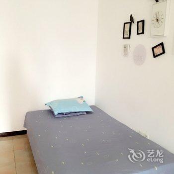 重庆不穿秋裤公寓酒店提供图片