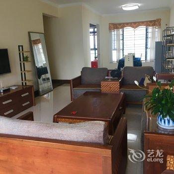 南宁环绕声的向日葵公寓酒店提供图片