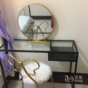 南宁环绕声的向日葵公寓酒店提供图片