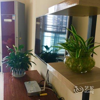 南宁环绕声的向日葵公寓酒店提供图片