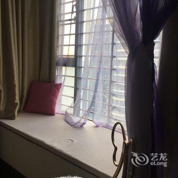 南宁环绕声的向日葵公寓酒店提供图片