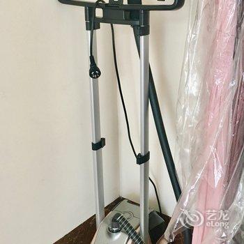 南宁环绕声的向日葵公寓酒店提供图片
