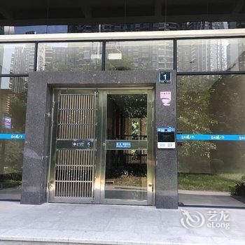 南宁环绕声的向日葵公寓酒店提供图片
